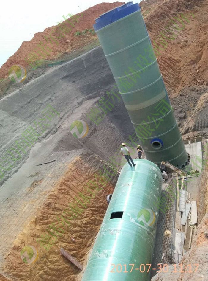 一體化預(yù)制泵站天河機(jī)場現(xiàn)場安裝圖