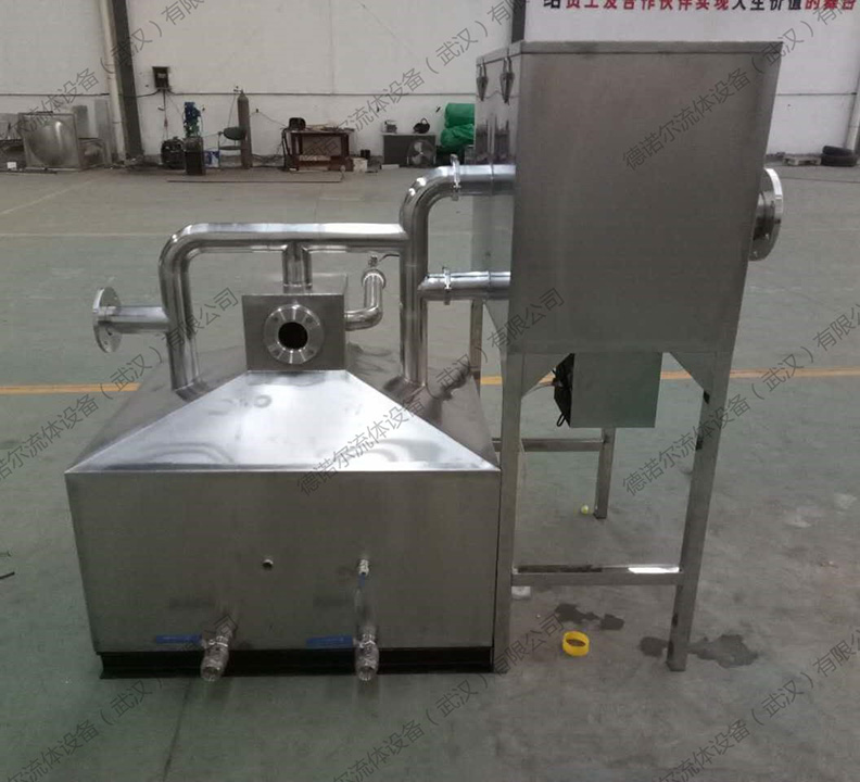 直排型油水分離器 直排型油水分離器